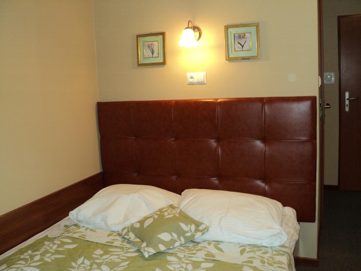 שידלובייץ Hotel Primagor מראה חיצוני תמונה